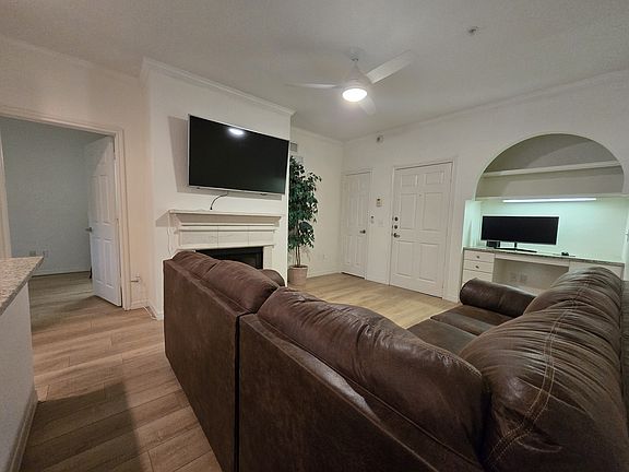 2nd image of 860 N Orange Ave APT 402