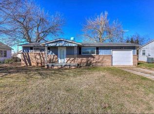 508 SW Caddo St, Minco, OK 73059