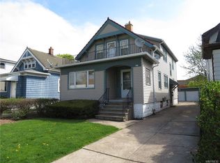 45 Saint James Rd, Cheektowaga, NY 14225