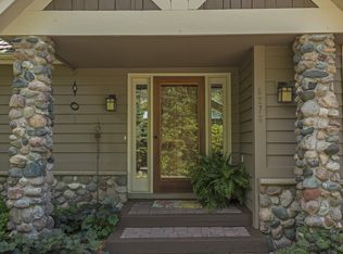 8276 Scandia Rd, Waconia, MN 55387