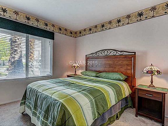 5th image of 1115 Crescent Moon Dr