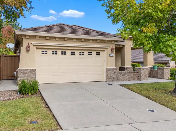 2254 Gallup Dr, Folsom, CA 95630