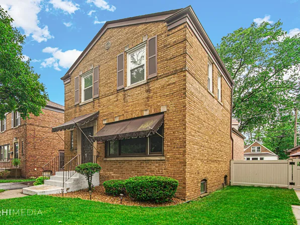 10156 S Homan Ave, Evergreen Park, IL 60805