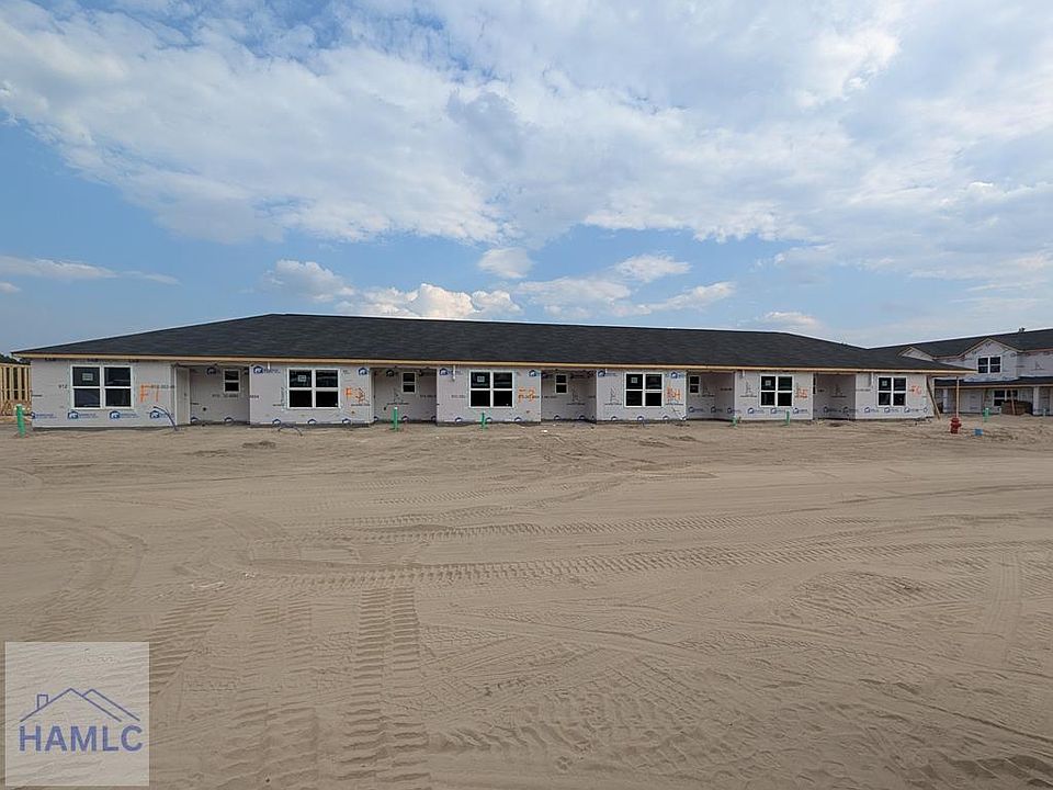 1st image of 20 Frasier Ln #F1