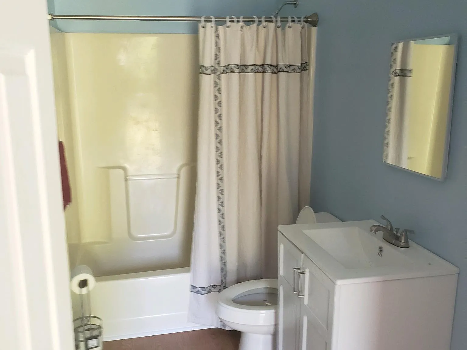1 bed, 610 sqft, $835 — Photo 3