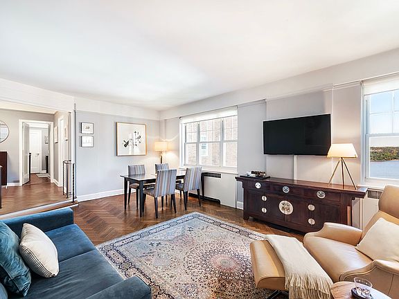 5th image of 180 Cabrini Blvd APT 77