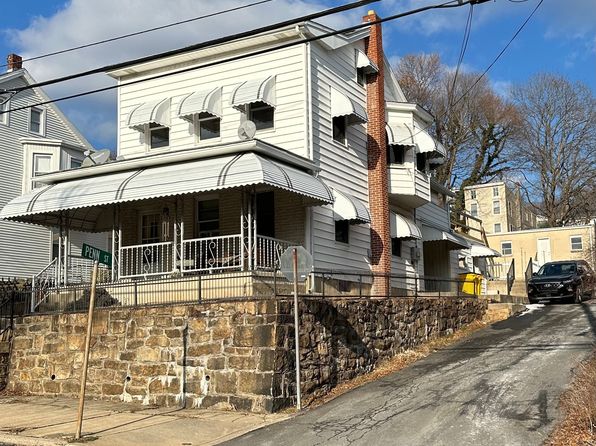 317 Saint John St