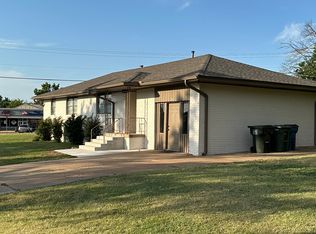 1407 S Littler Ave, Edmond, OK 73034