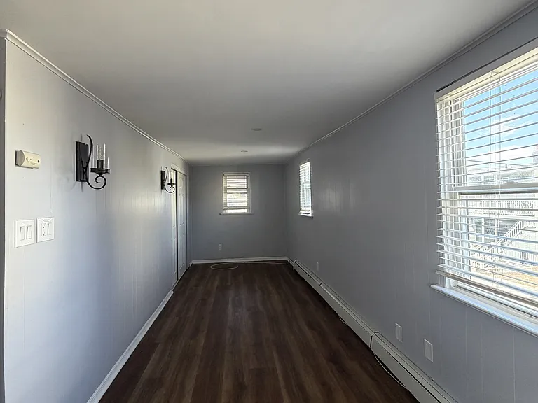 638 N 5th St #4 — Photo 15