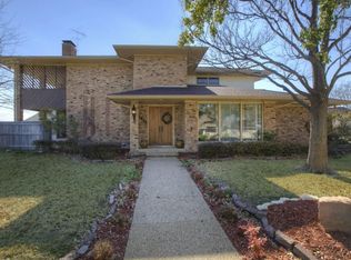 2214 Royal Crest Dr, Garland, TX 75043