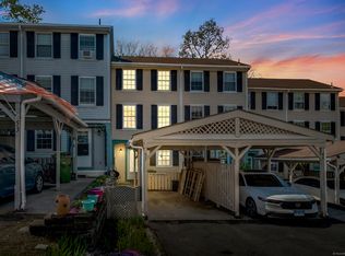 51 Rising Trail Dr #51, Middletown, CT 06457