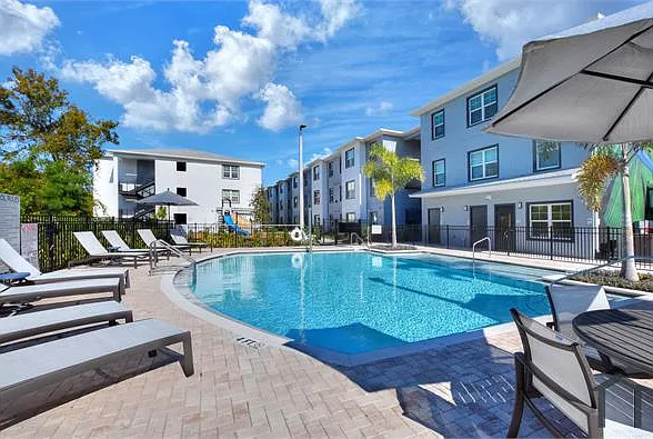 1 bed, 600 sqft, $1,446 — Photo 3