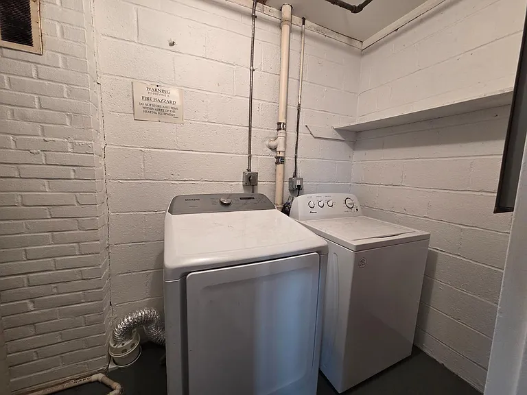 Unit Photo