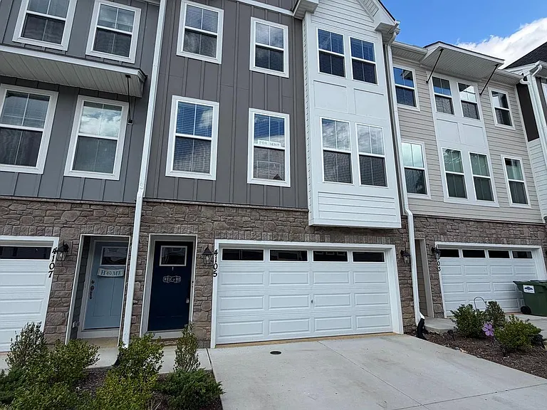 4105 Bolton Ct — Photo 3