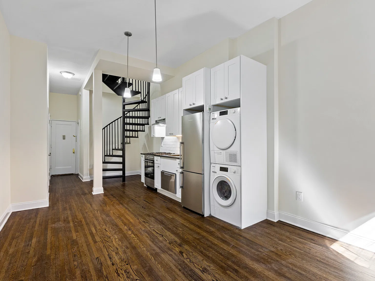 534 East 88th Street — Photo 4