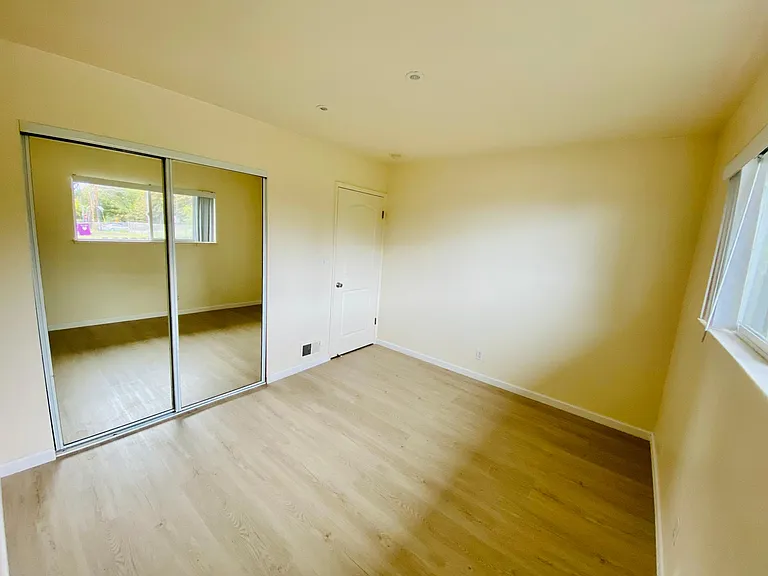 7 Vallejo Dr — Photo 13