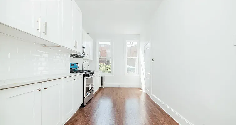 Rented by Oxford Property Group | media 12