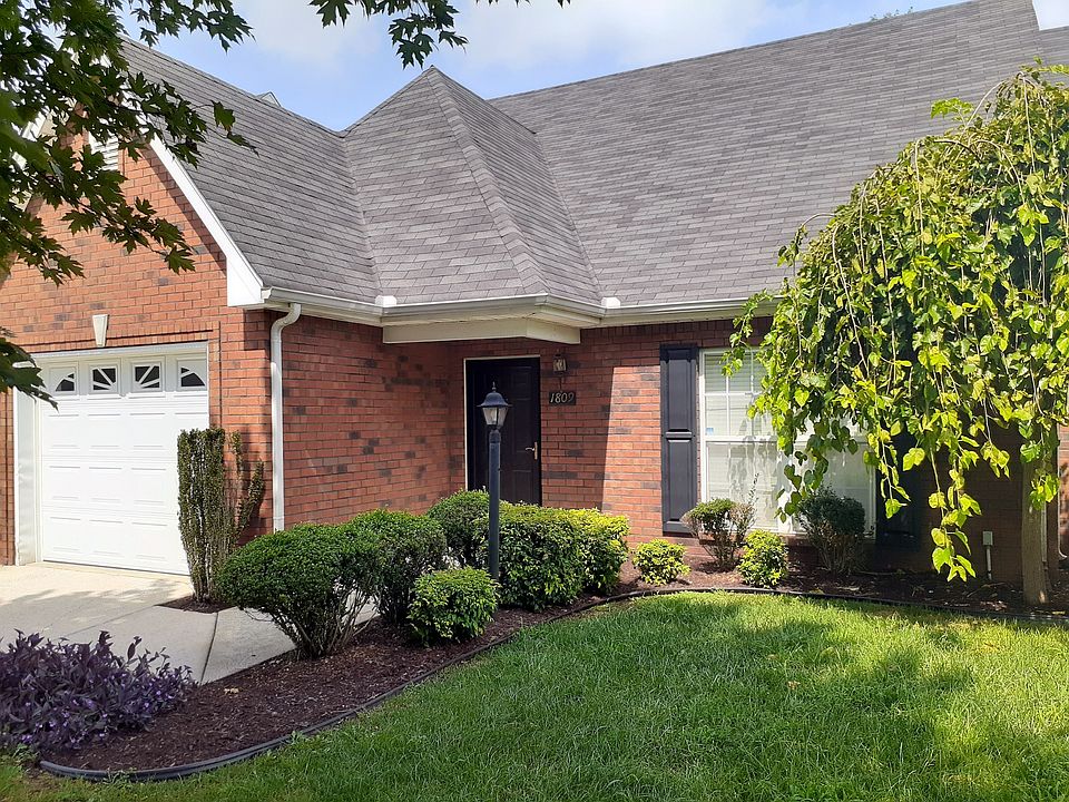 1st image of 1809 Thomas Ct