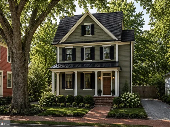 1104 Caroline St, Fredericksburg, VA 22401