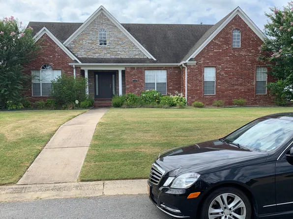2395 Orchid, Conway, AR 72034