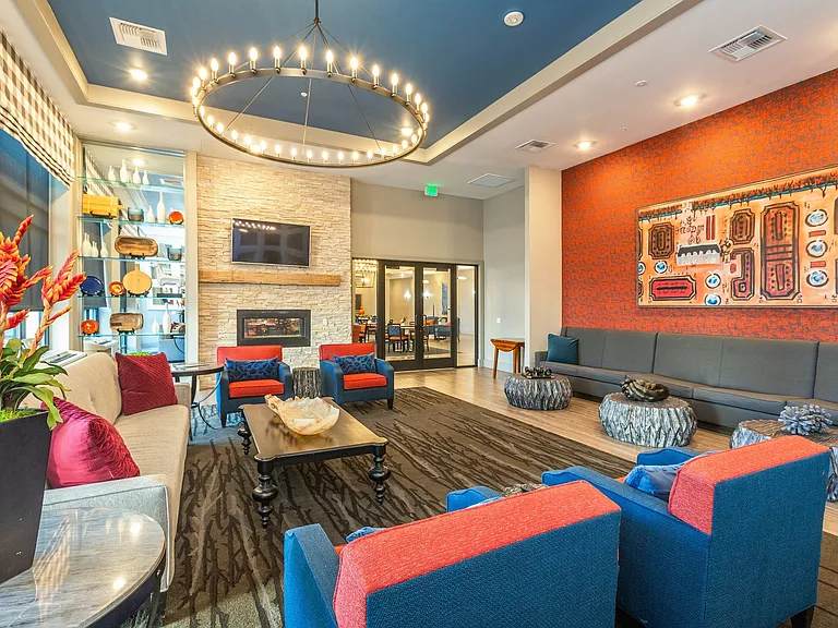 Solana Lakewood 55+ Active Adult Apartment Homes — Photo 9