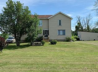 13337 Main Rd, Akron, NY 14001