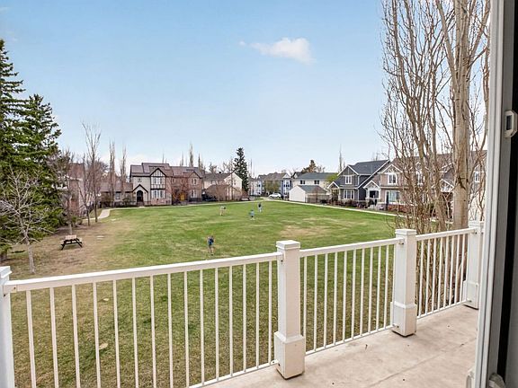 3rd image of 24 Ypres Mews SW