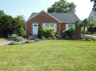 21739 Seabury Ave, Fairview Park, OH
