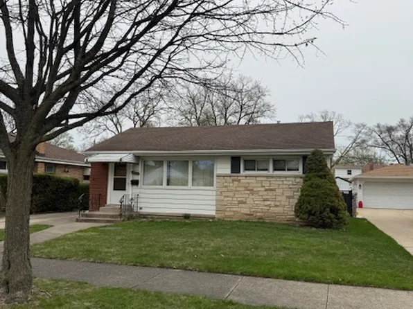 9043 Mansfield Ave, Morton Grove, IL 60053