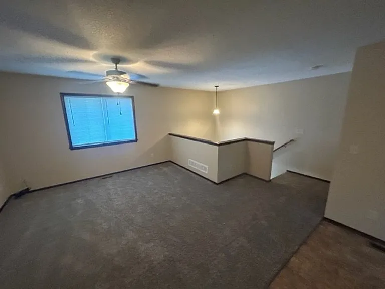 240 S Sheridan St — Photo 6