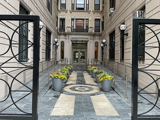 Rented by Brown Harris Stevens | media 13