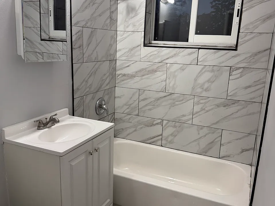Newly fully renovated bathroom