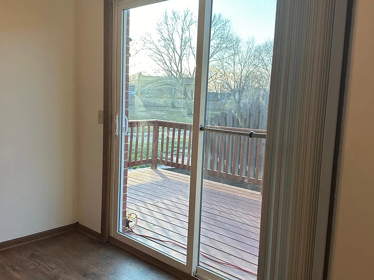 6921 W Oneil Ct — Photo 18