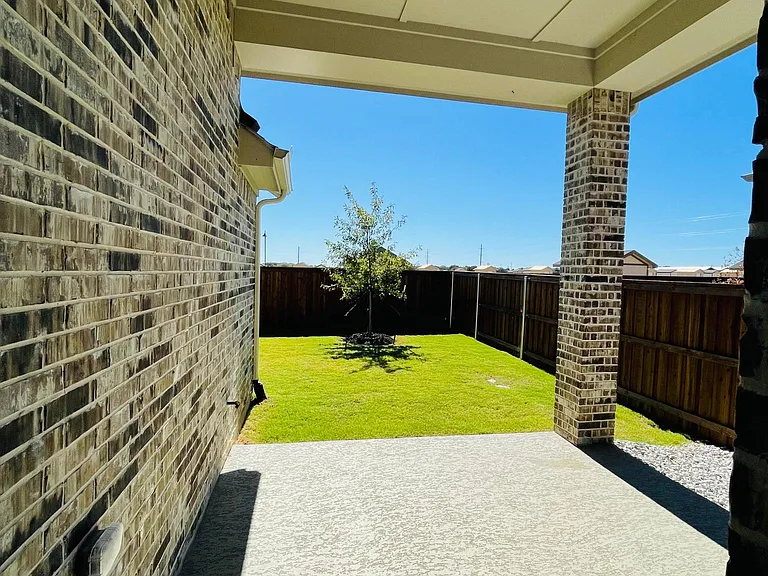 9028 Winding Creek Dr — Photo 23