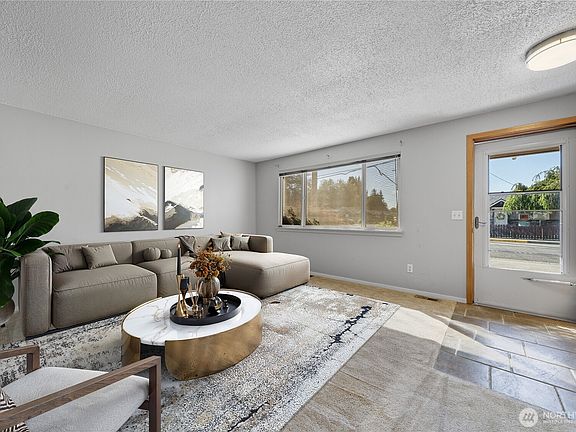 5th image of 359 7th Street SE #2