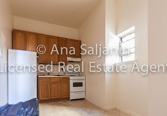 4th image of 31-61 38th St #3B