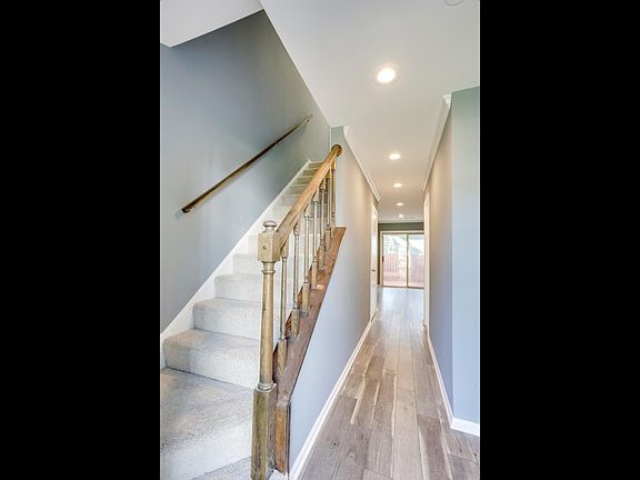 3rd image of 4521 Sparrow Ct