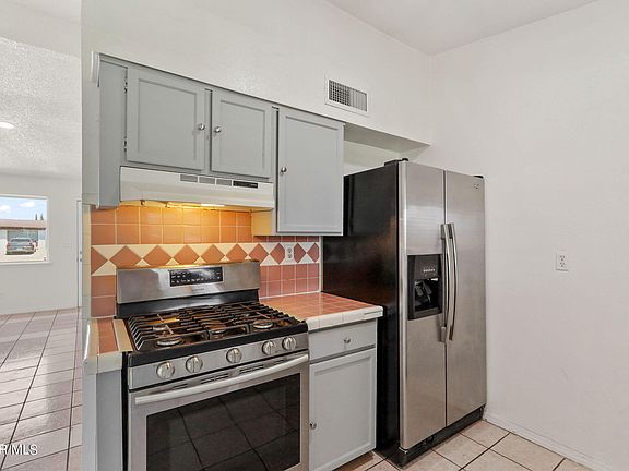 3rd image of 8449 Independence Dr