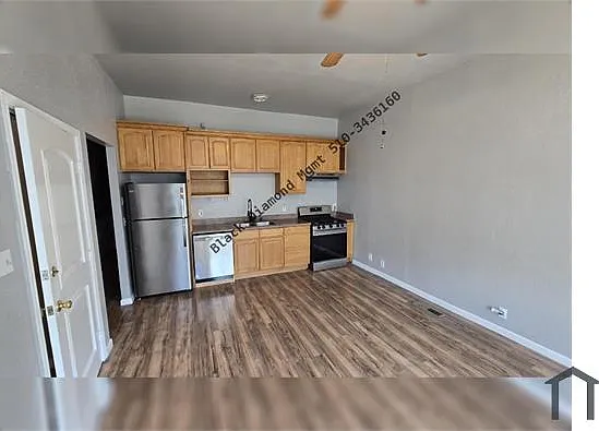 2 bed, 875 sqft, $2,295 — Photo 4