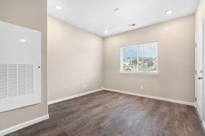 1605 Grand Harmony Blvd - 201 — Photo 2