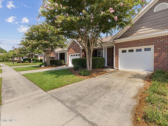 2nd image of 1326 Arbor Ridge Way