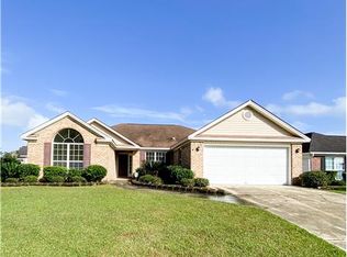 110 W Tisbury Ln, Pooler, GA 31322