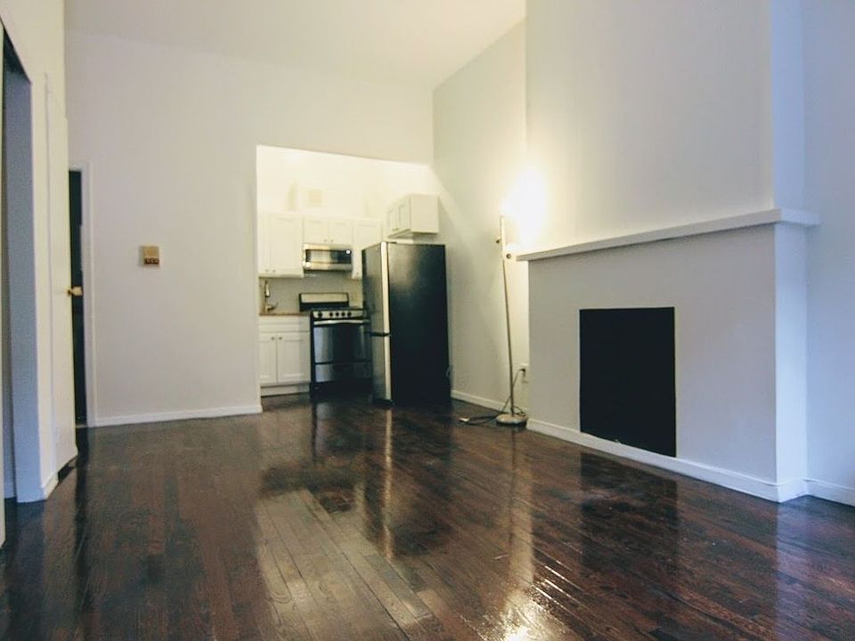 1st image of 114 E 39th St APT 3B
