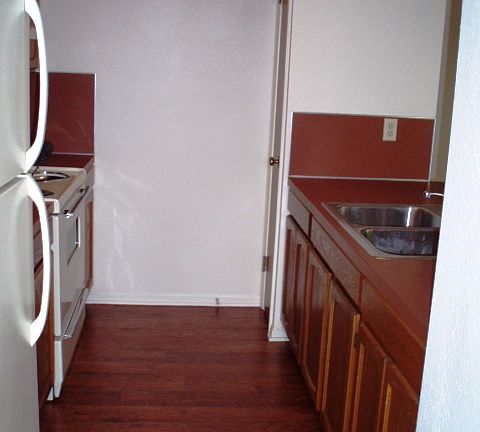 3rd image of 12664 Felch St