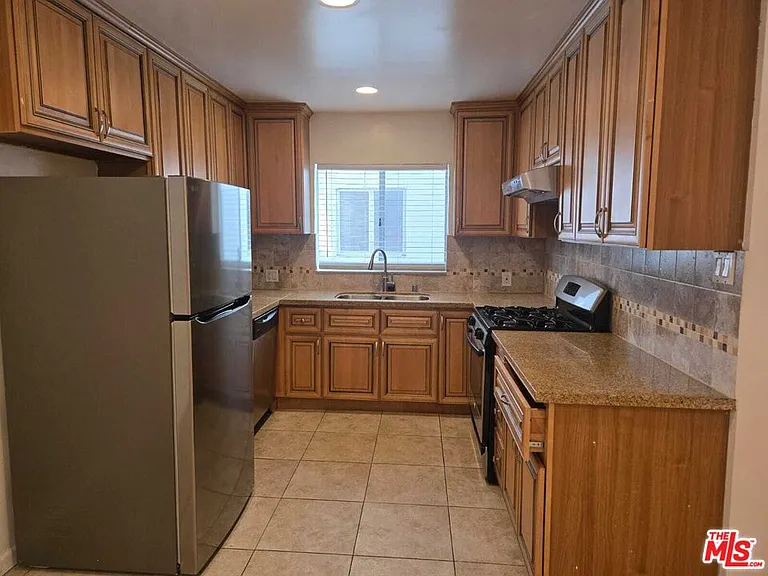 922 S Bedford St #2 — Photo 1