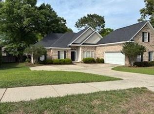 2416 Chapel Hill Dr, Mobile, AL 36695