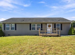 564 Jerry Ln NE, Check, VA 24072