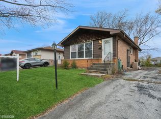 4424 Lisa Ln, Oak Forest, IL