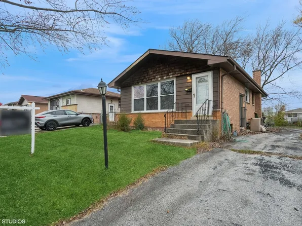 4424 Lisa Ln, Oak Forest, IL 60452
