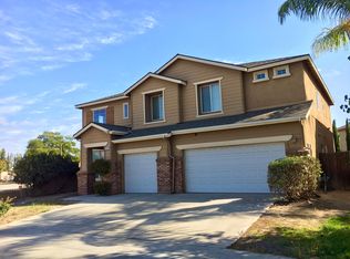 1976 N Belvedere Ave, Fresno, CA 93722
